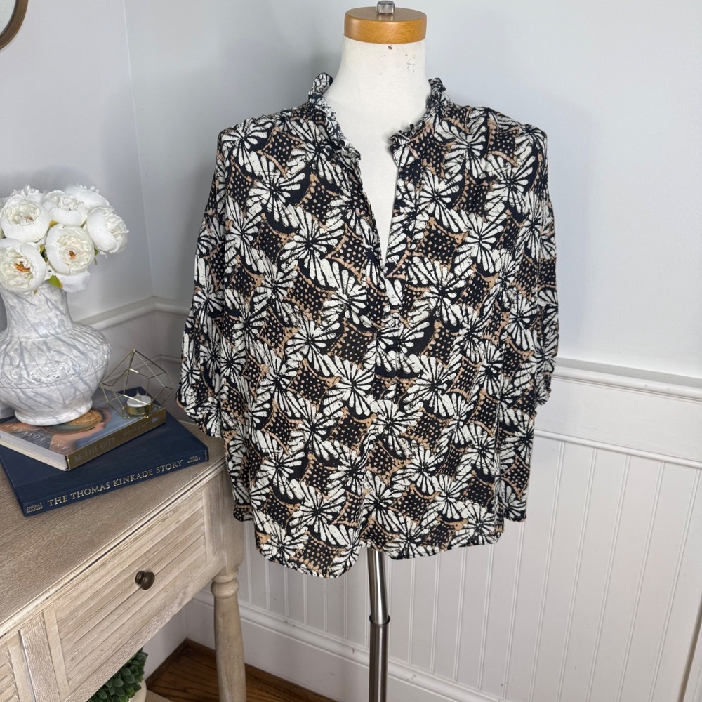 Xirena Butterfly Wing Print Cotton Ruffle V-Neck Blouse Black Tan XL